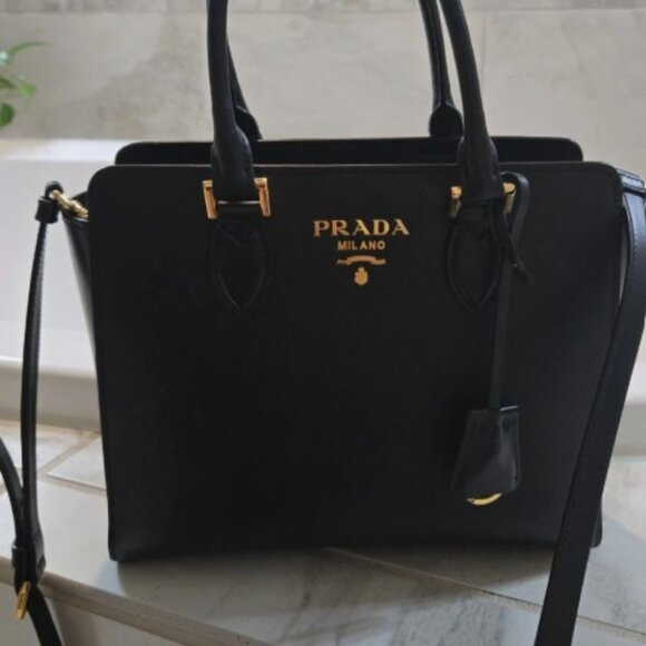 Prada Saffiano Borsa Black Leather Shoulder Tote Handbag & Prada Dustbag! - Picture 9 of 11